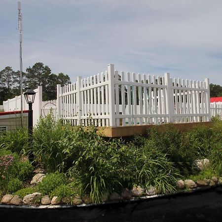 Mackinac Lake Trail Motel Макіно-Сіті Номер фото